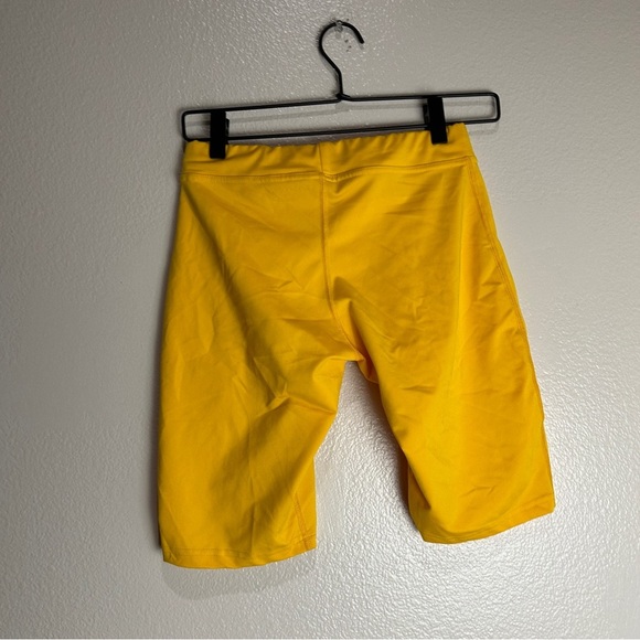 Leomicci Yellow Running Tights Compression Shorts Luxury Activewear Size Small - Picture 3 of 6